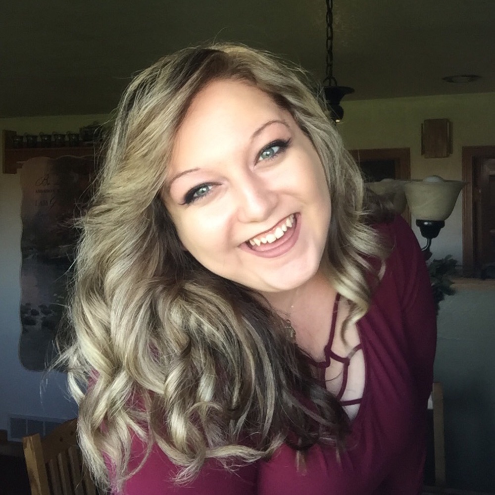 Meet your Posher, Brea